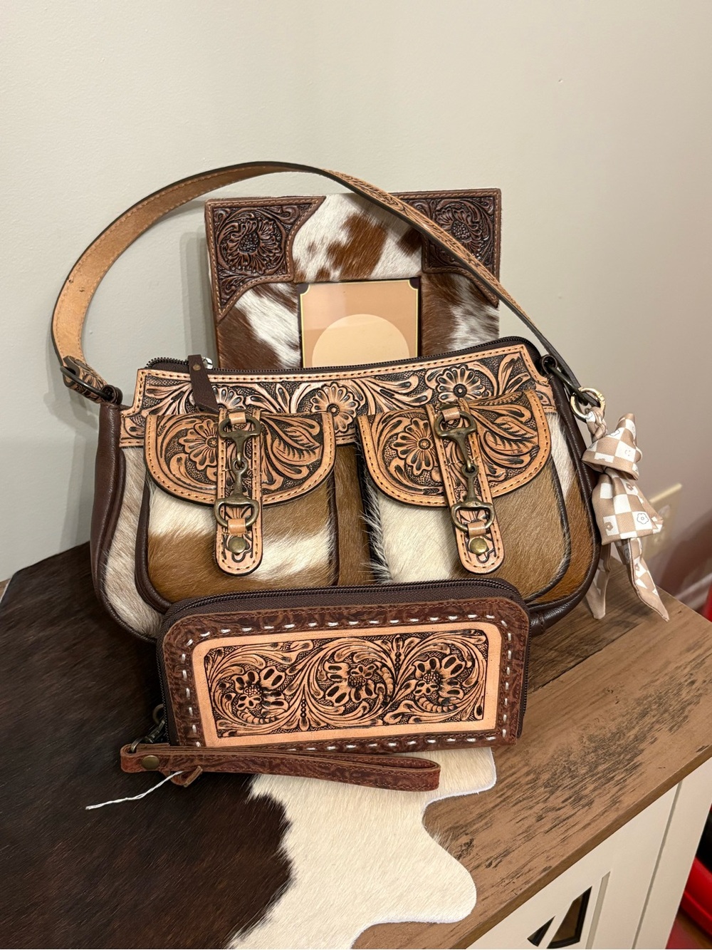 Hand-Tooled Leather & Cowhide Shoulder Bag in Brown/White with wristlet wallet